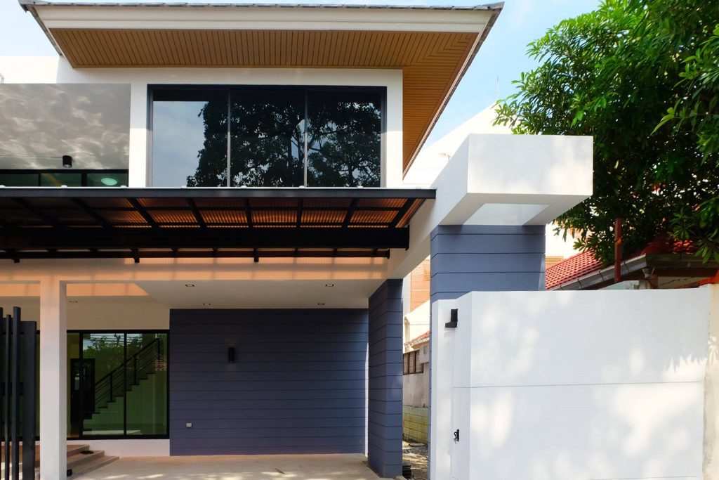 อาคารบ้านพักอาศัย 2 ชั้น สุขุมวิท 101