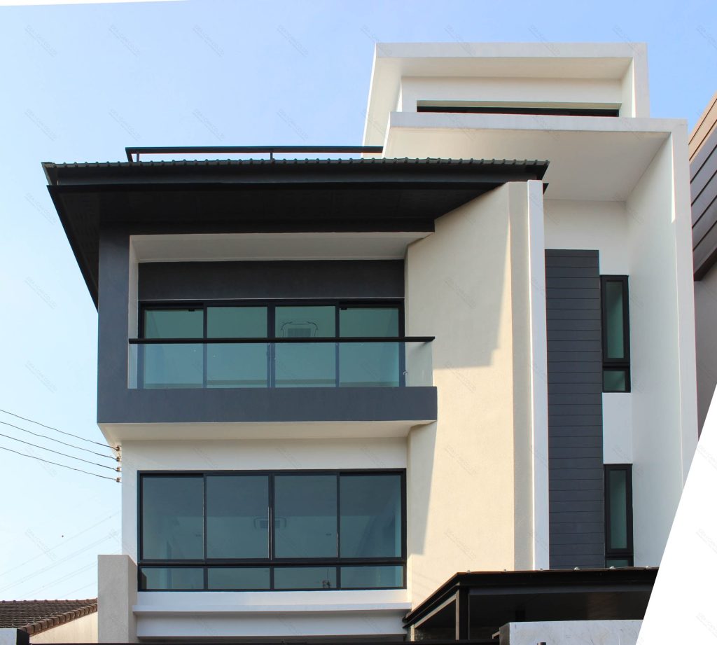 อาคารพาณิชย์ คุณอิทธิชัย