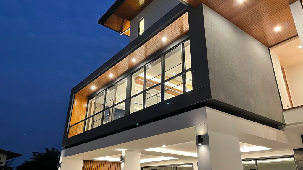 อาคารพักอาศัย 3 ชั้น พหลโยธิน คุณโอ๊ต แพร