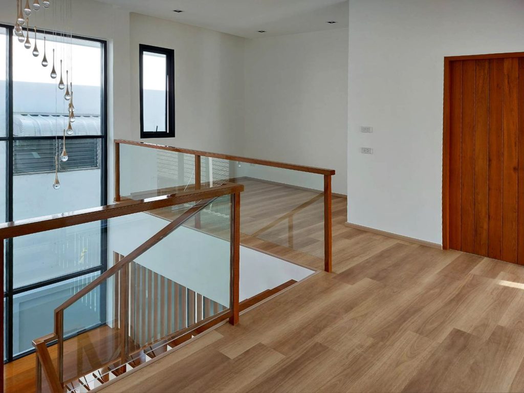 บ้านพักอาศัย คุณแหม่ม คุณกิ๊ฟ คุณท้อบ