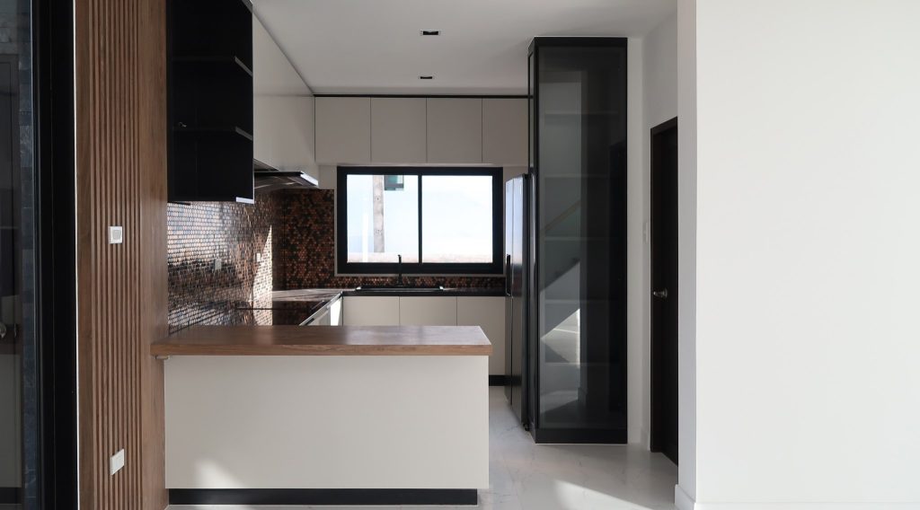 งานตกแต่ง บ้านพักอาศัยสไตล์รีสอร์ท ลพบุรี