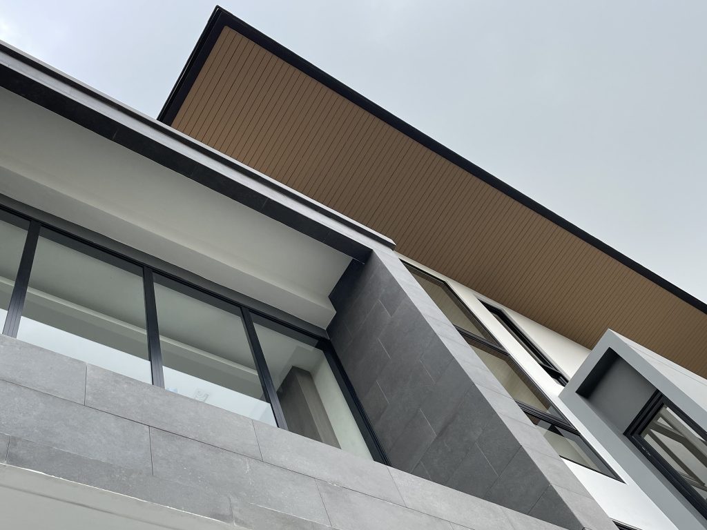 E.63 K.HOW RESIDENCE AT PATTANAKARN ROAD