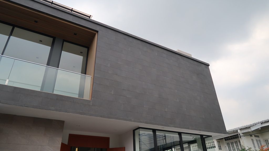 E.63 K.HOW RESIDENCE AT PATTANAKARN ROAD