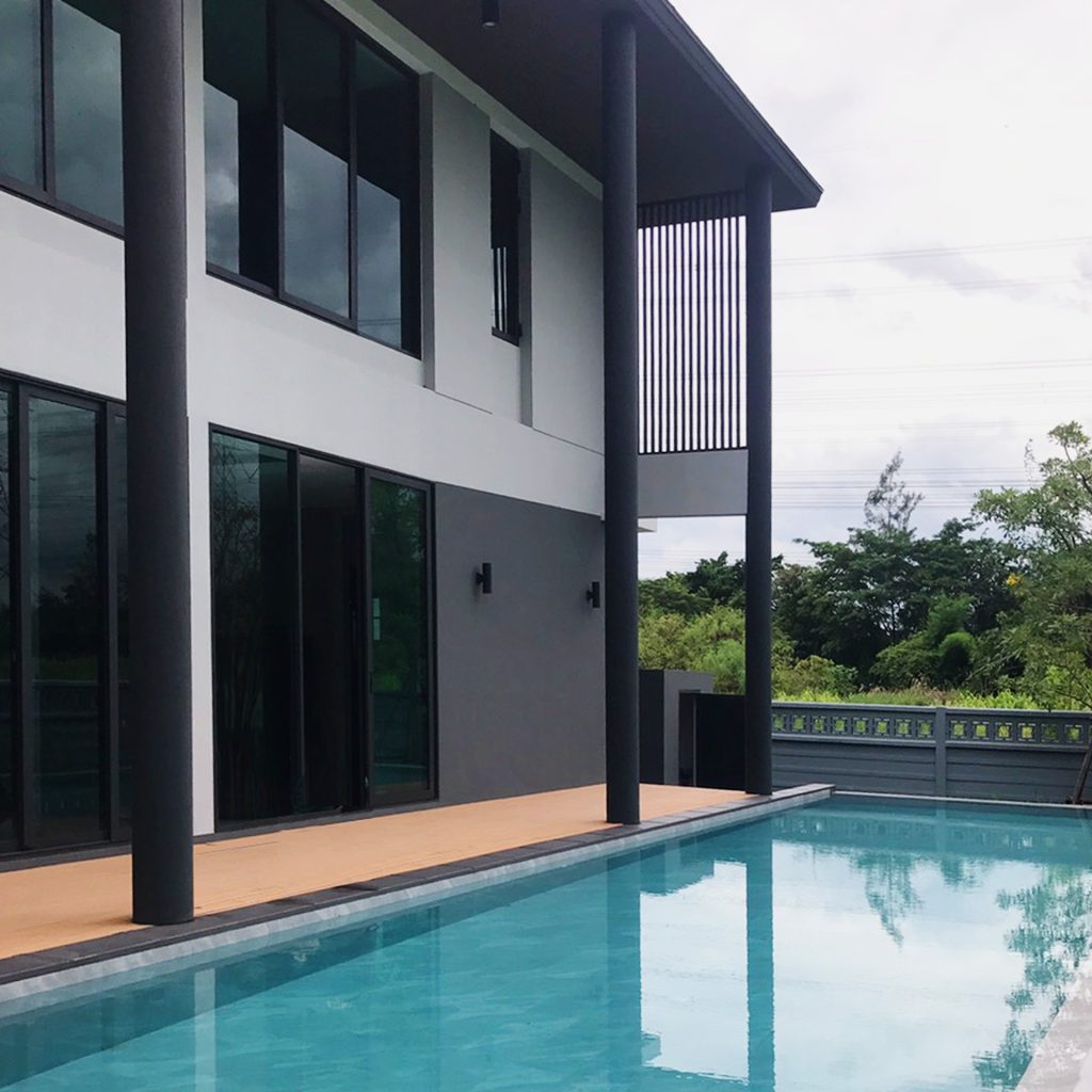 RESIDENCE AT WINSOR PARK AND GOLF