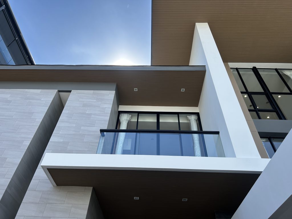 บ้านพักอาศัย 3 ชั้น คุณริณ