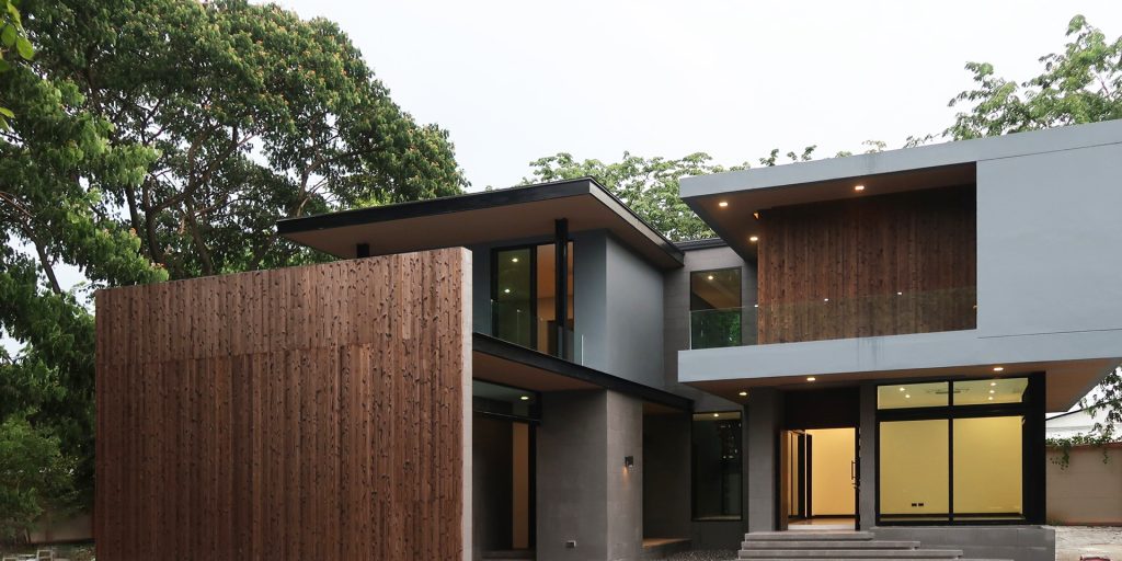 บ้านพักอาศัยโมเดิร์น ไม้เผาไฟ YAKISUGI