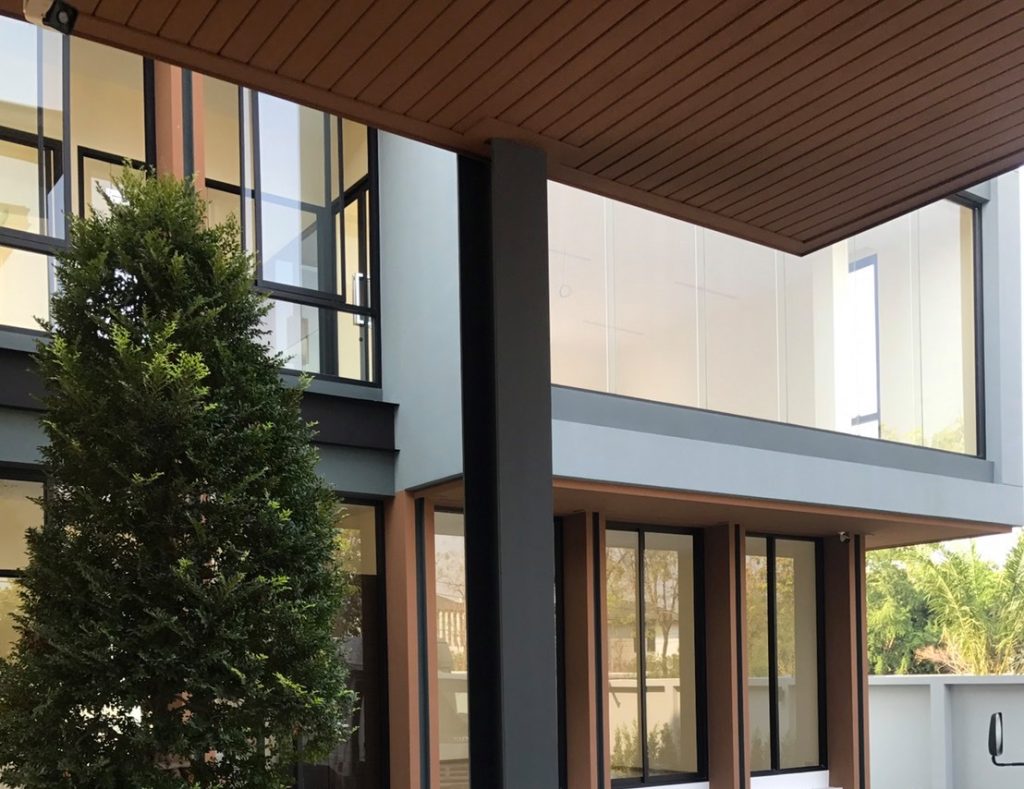 อาคารสำนักงาน 3 ชั้น คุณเต้ย