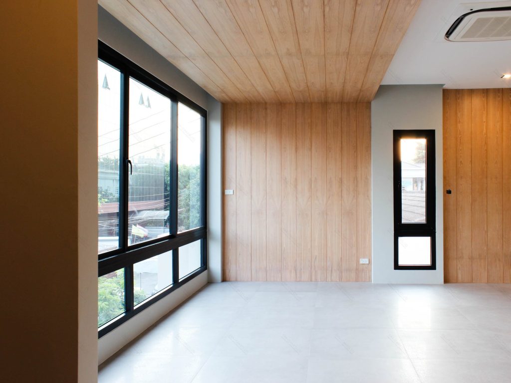 อาคารพาณิชย์ คุณอิทธิชัย