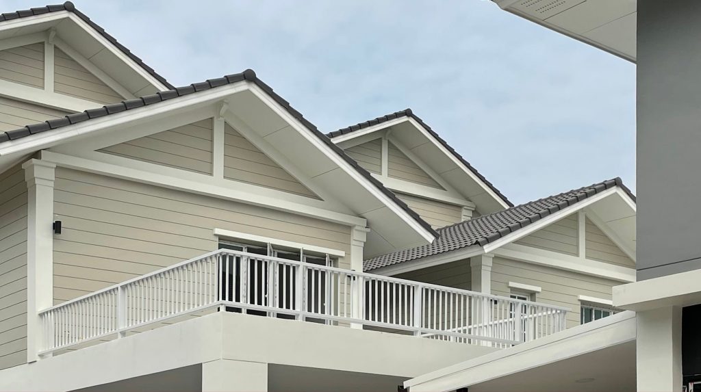 บ้านพักอาศัย 3 หลัง Tropical Style