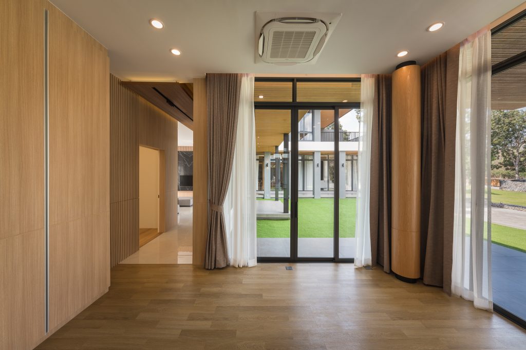 บ้านพักอาศัยเขาใหญ่ (ตกแต่งภายใน)