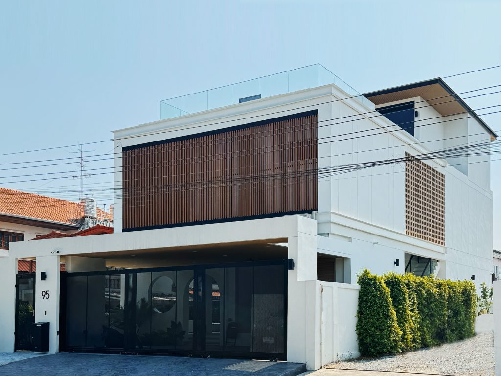 DR.POR RESIDENCE AT BANGNA