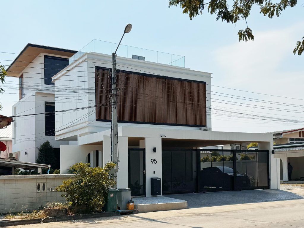 DR.POR RESIDENCE AT BANGNA