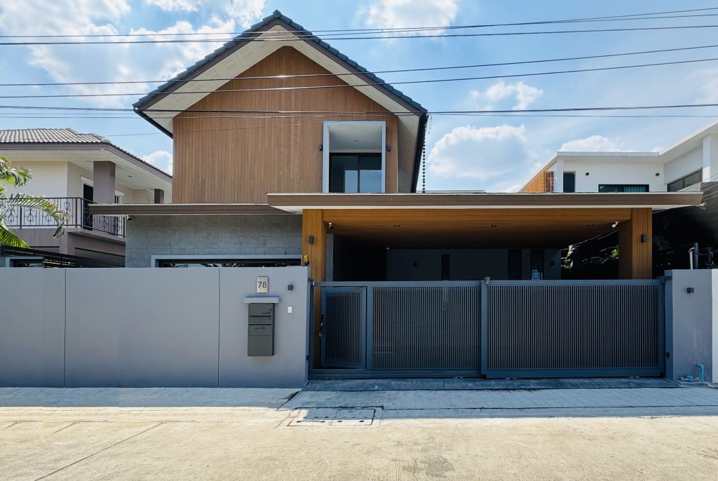 บ้านพักอาศัย โชคชัย 4